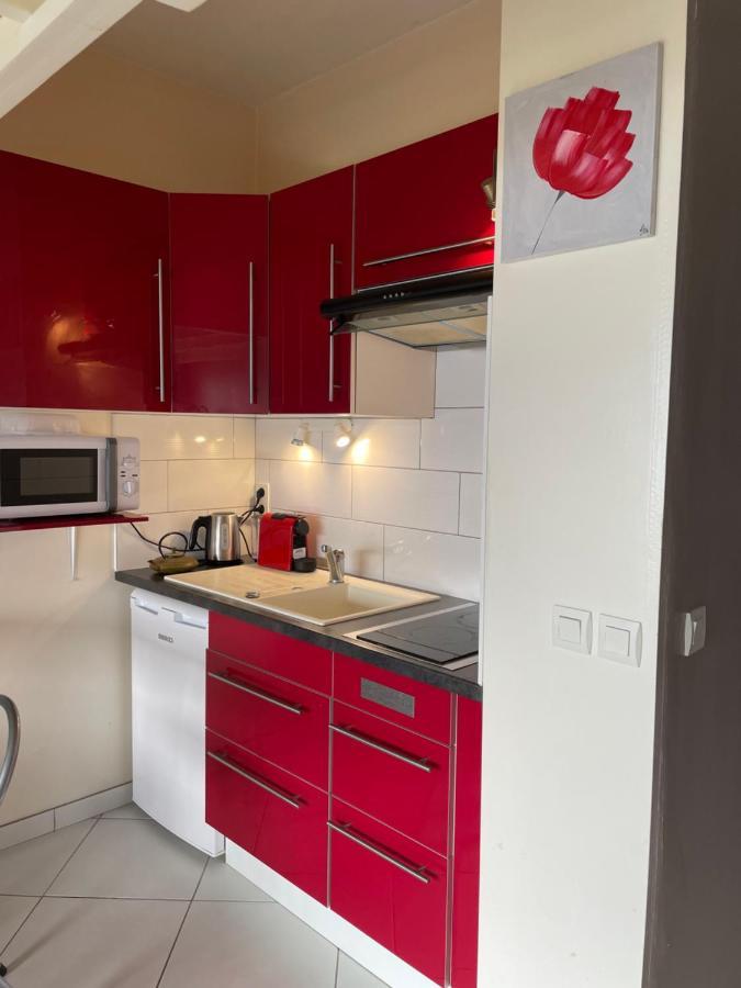 La Lumiere Du Lac Apartment เวย์ริเยร์-ดู-ลัค ภายนอก รูปภาพ